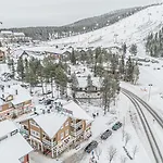 Lumina Ski-in Ski-out By Aavalevi *